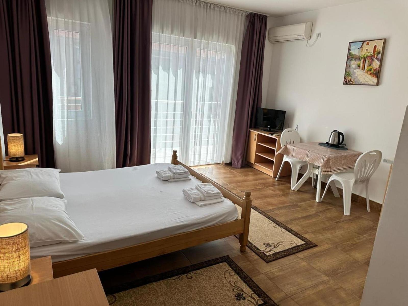 Apartmani Franeta ブドヴァ エクステリア 写真