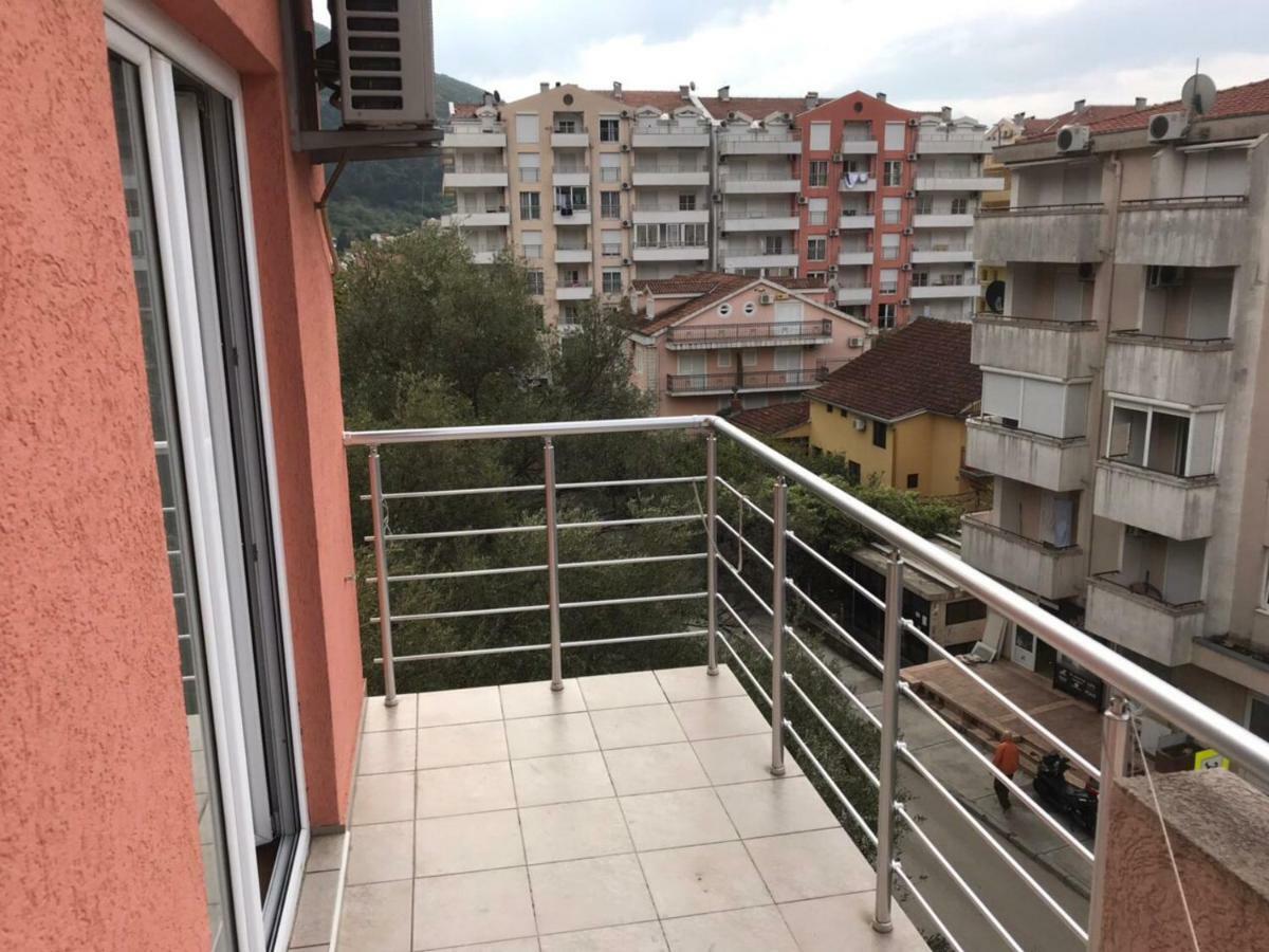 Apartmani Franeta ブドヴァ エクステリア 写真