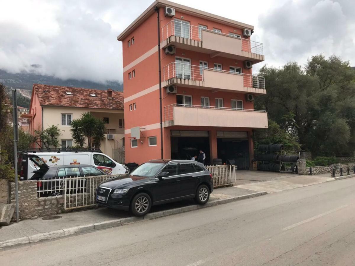 Apartmani Franeta ブドヴァ エクステリア 写真