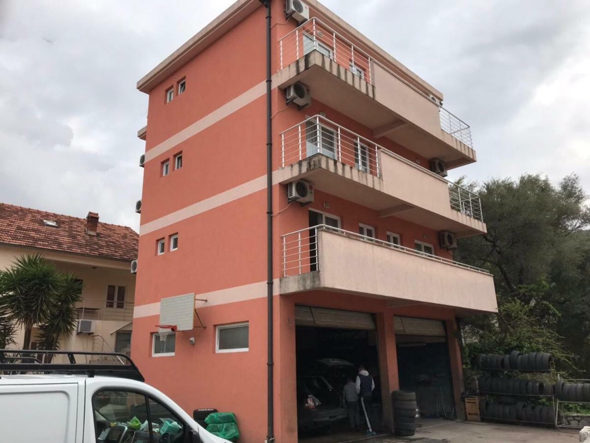 Apartmani Franeta ブドヴァ エクステリア 写真